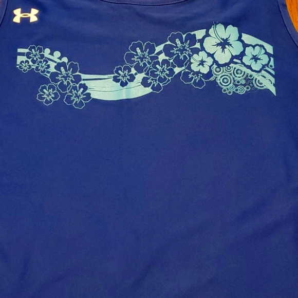 Ladies Under Armour Running Top Sz SMALL - Picture 7 of 7
